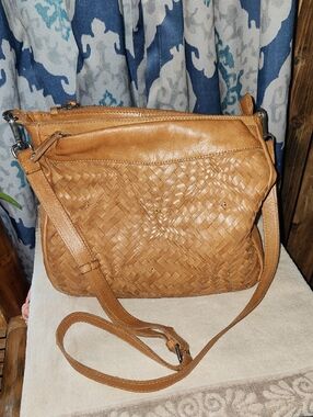 Weaved Geniune Leather Crossbody Bag